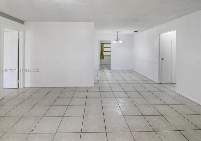 Homes for sale in Sunrise, FL | 12020 Nw 34Th Pl, Sunrise, FL 33323 | MLS# A11847047