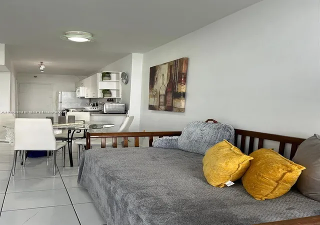 1st image of 100 Lincoln Rd #437, Miami Beach, FL 33139 | MLS# A11863840