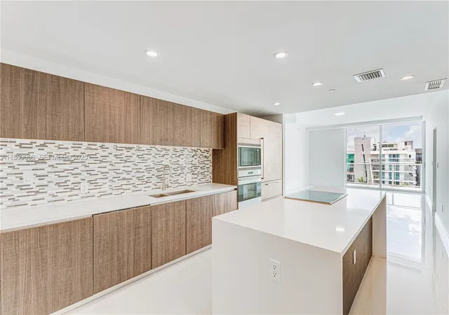 26th image of 1150 102nd St #703, Bay Harbor Islands, FL 33154 | MLS# A11869008