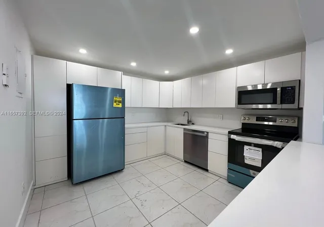 1st image of 13499 Biscayne Blvd #1405, North Miami, FL 33181 | MLS# A11657392