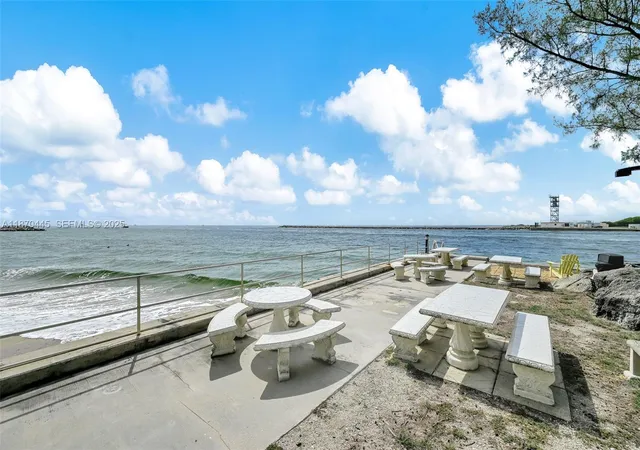 4th image of 2100 S Ocean Dr #3CD, Fort Lauderdale, FL 33316 | MLS# A11870445