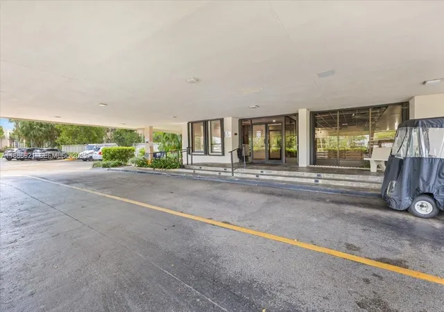 Homes for sale in Miami, FL | 900 Ne 195Th St #607, Miami, FL 33179 | MLS# A11868921