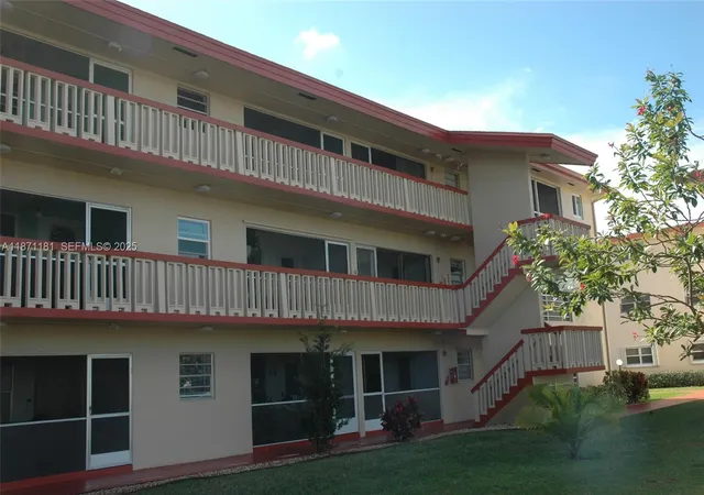 Homes for sale in Hollywood, FL | 5300 Washington St #Q307, Hollywood, FL 33021 | MLS# A11871181