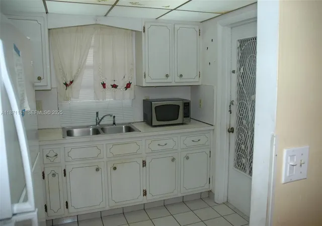 5th image of 5300 Washington St #Q307, Hollywood, FL 33021 | MLS# A11871181