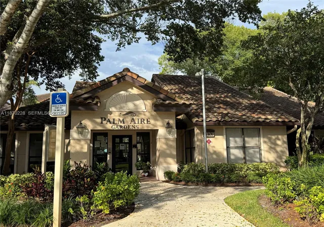 Homes for sale in Pompano Beach, FL | 4341 W Mcnab Rd #27, Pompano Beach, FL 33069 | MLS# A11870228