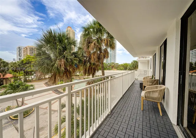 1st image of 210 174th St #312, Sunny Isles Beach, FL 33160 | MLS# A11871730