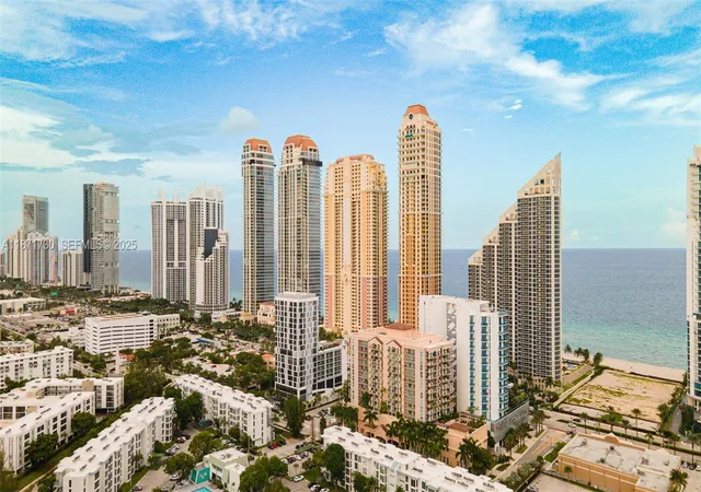 5th image of 210 174Th St #312, Sunny Isles Beach, FL 33160 | MLS# A11871730