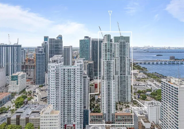 3rd image of 253 Ne 2 St #626, Miami, FL 33132 | MLS# A11870011