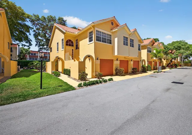 Homes for sale in Pompano Beach, FL | 2121 S Ocean Blvd #506, Pompano Beach, FL 33062 | MLS# F10509643
