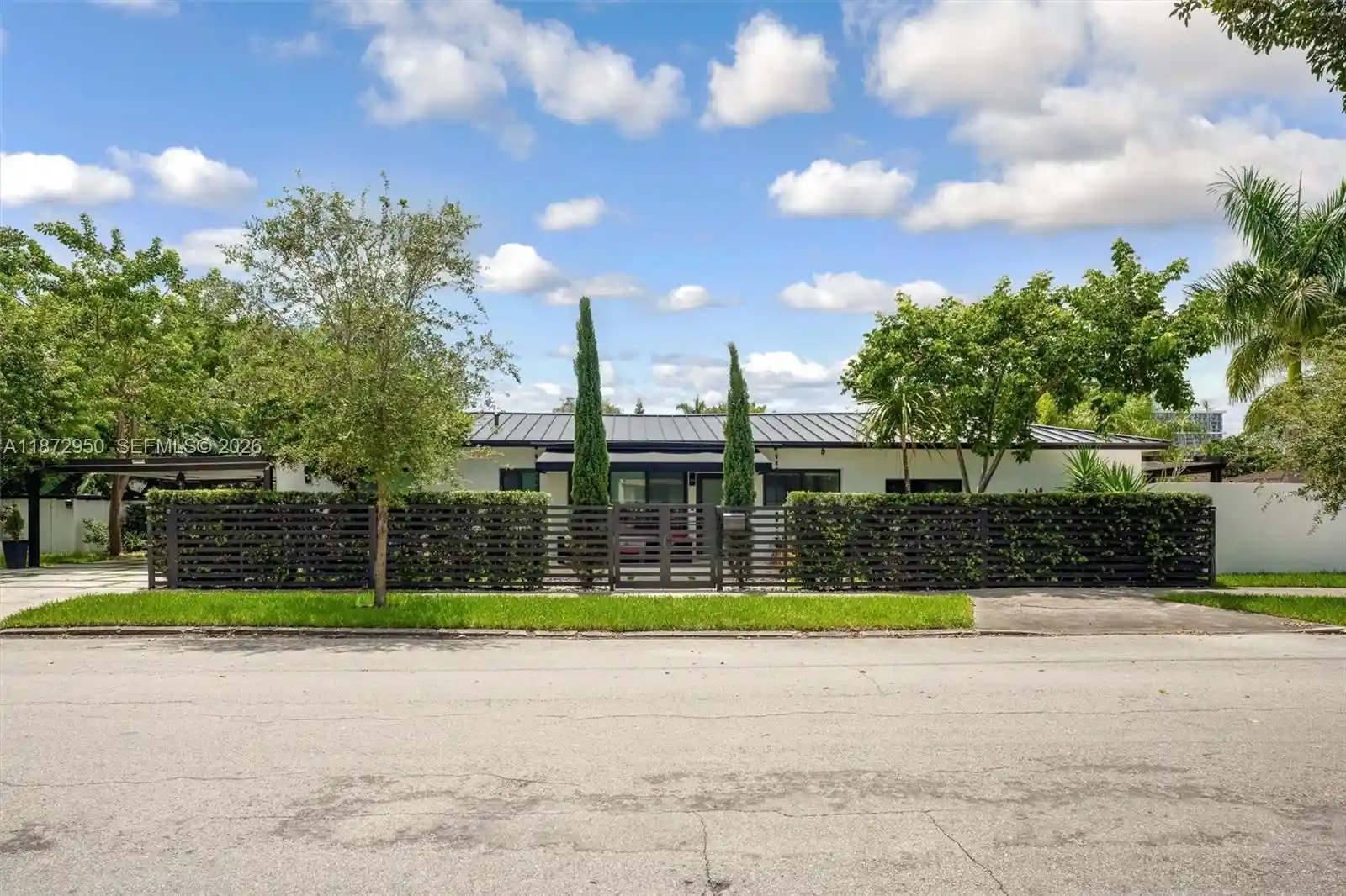 Single family home for sale at 2484 Sw 25Th St, Miami, FL 33133 | MLS# A11872950