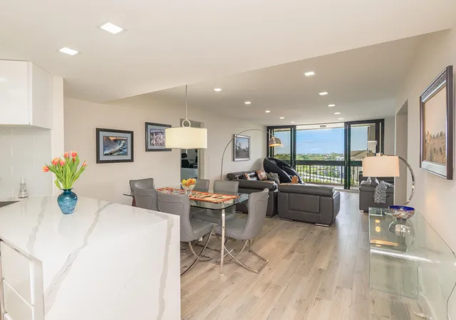 Homes for sale in West Palm Beach, FL | 2400 Presidential Wy #801, West Palm Beach, FL 33401 | MLS# R11121374