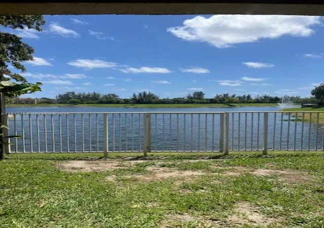 Homes for sale in Fort Lauderdale, FL | 5200 Nw 31st Avenue, Fort Lauderdale, FL 33309 | Houzeo