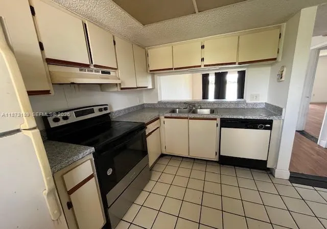 Homes for sale in Fort Lauderdale, FL | 5200 Nw 31St Ave #62, Fort Lauderdale, FL 33309 | MLS# A11873189