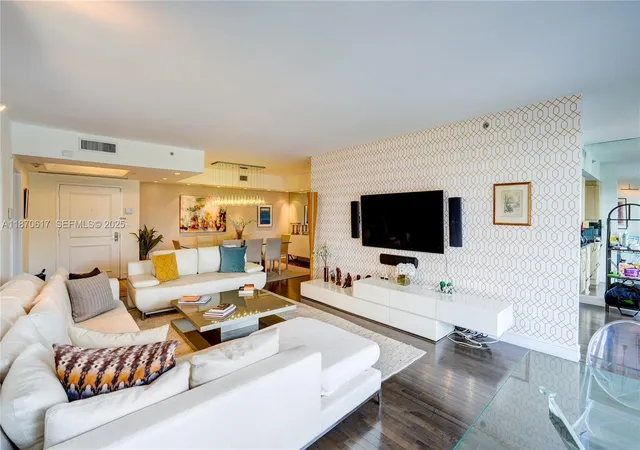2nd image of 2000 Island Blvd #710, Aventura, FL 33160 | MLS# A11870617