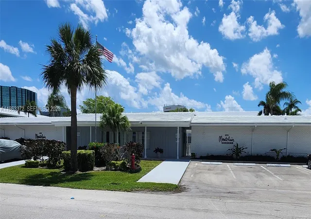 4th image of 2170 Ne 51St Ct #C3, Fort Lauderdale, FL 33308 | MLS# A11863372