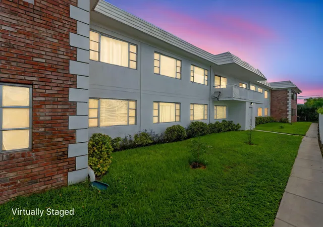 Homes for sale in Pompano Beach, FL | 418 S Cypress Road, Pompano Beach, FL 33060 | Houzeo