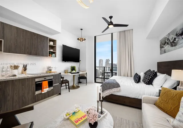 1st image of 159 Ne 6Th St #5112, Miami, FL 33132 | MLS# A11877238