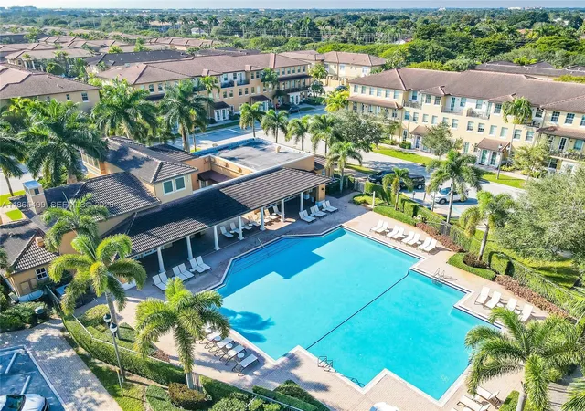 4th image of 14749 Sw 9Th St #3110, Pembroke Pines, FL 33027 | MLS# A11865499