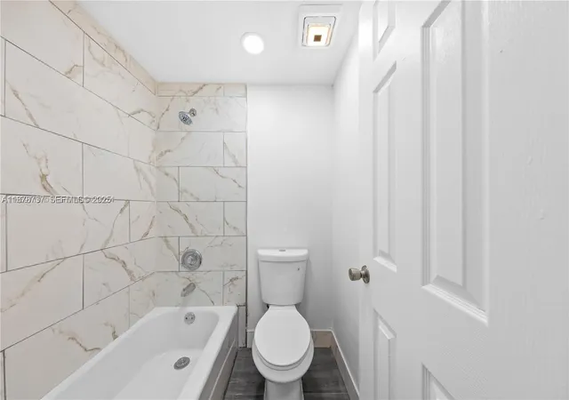 2nd image of 3680 Inverrary Dr, Lauderhill, FL 33319