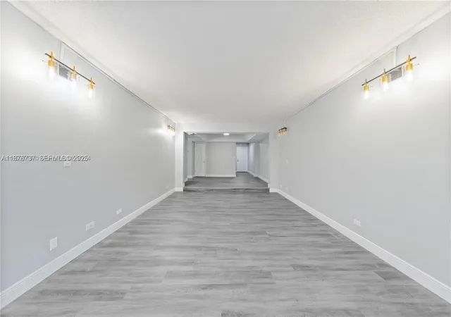 5th image of 3680 Inverrary Dr, Lauderhill, FL 33319