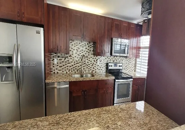 2nd image of 18061 Biscayne Blvd #301, Aventura, FL 33160 | MLS# A11878995