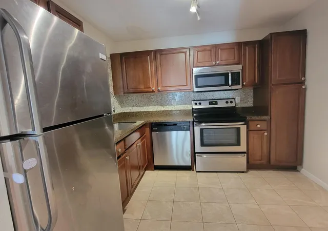 5th image of 2539 Nw 49Th Ter, Coconut Creek, FL 33063