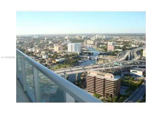 3rd image of 185 Sw 7Th St #1909, Miami, FL 33130 | MLS# A11879259