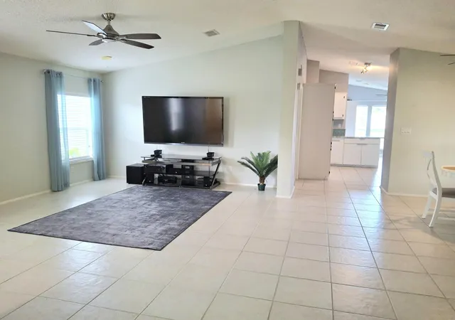 3rd image of 8483 Schefflera Ct, Fort Pierce, FL 34950 | MLS# R11124222