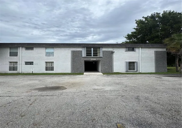 2nd image of 10353 N Kendall Dr #BB2, Miami, FL 33176 | MLS# A11878670