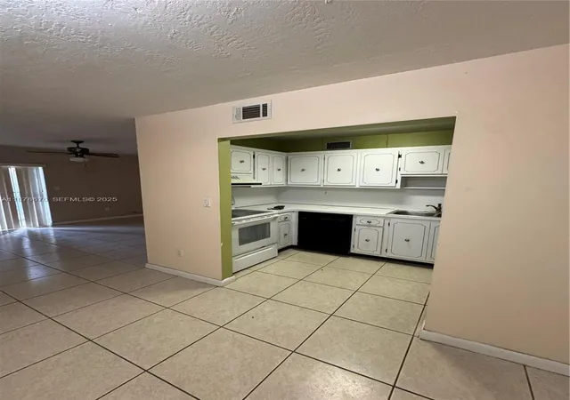 5th image of 10353 N Kendall Dr #BB2, Miami, FL 33176 | MLS# A11878670