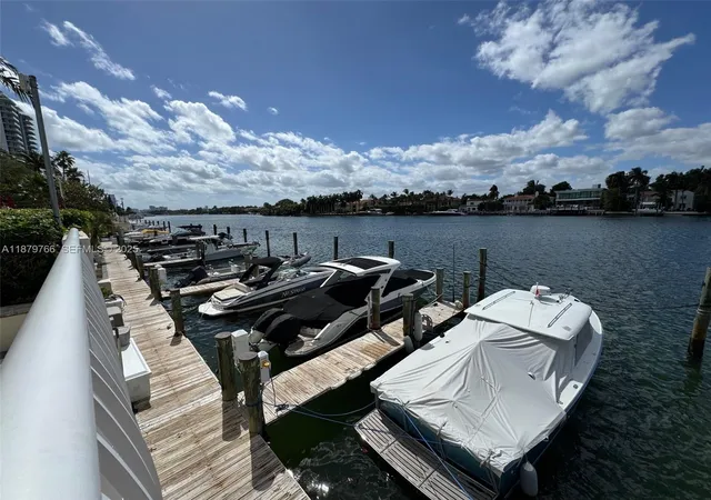 Homes for sale in Miami Beach, FL | 5600 Collins Avenue, Miami Beach, FL 33140 | Houzeo
