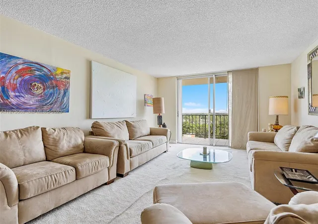 3rd image of 1470 Ne 125Th Ter #PH12, North Miami, FL 33161 | MLS# A11875068