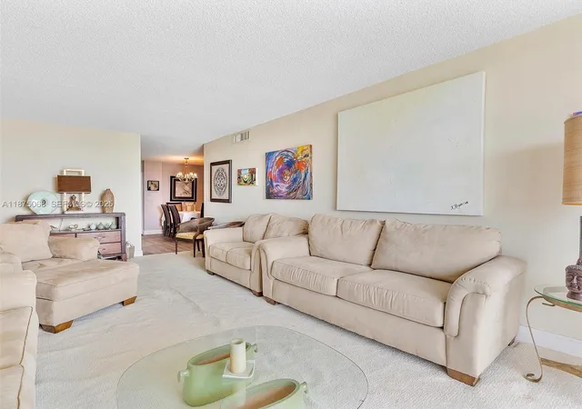 5th image of 1470 Ne 125Th Ter #PH12, North Miami, FL 33161 | MLS# A11875068