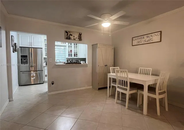 Homes for sale in Dania Beach, FL | 5387 Sw 40Th Ave, Dania Beach, FL 33314