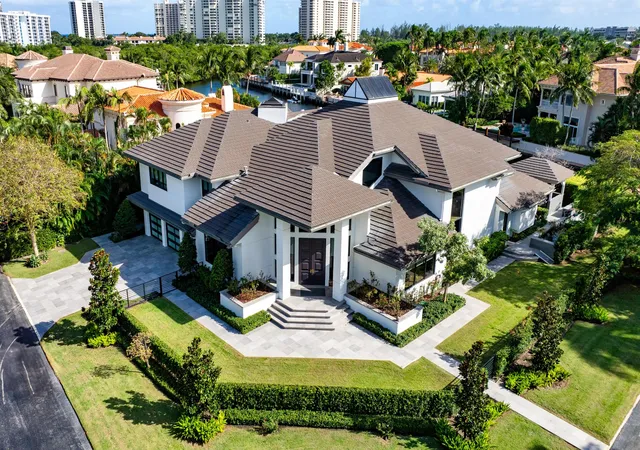 3rd image of 4698 Sanctuary Ln, Boca Raton, FL 33431 | MLS# R11124795