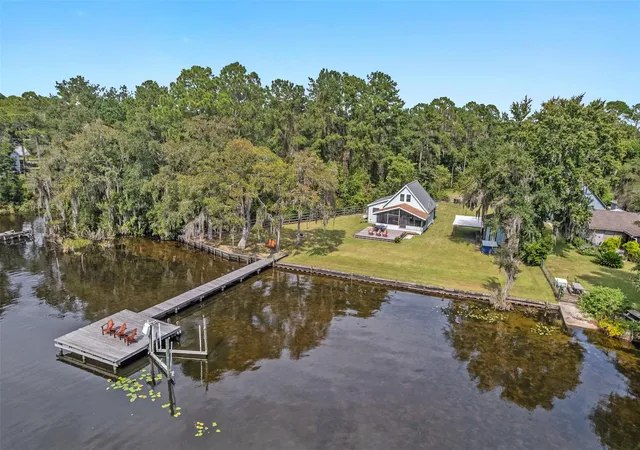 Photo 2 of Single family home for sale at 115 Flora Ter, Florahome, FL 32640 | MLS# F10527776 | Listing updated on 2026-10-10
