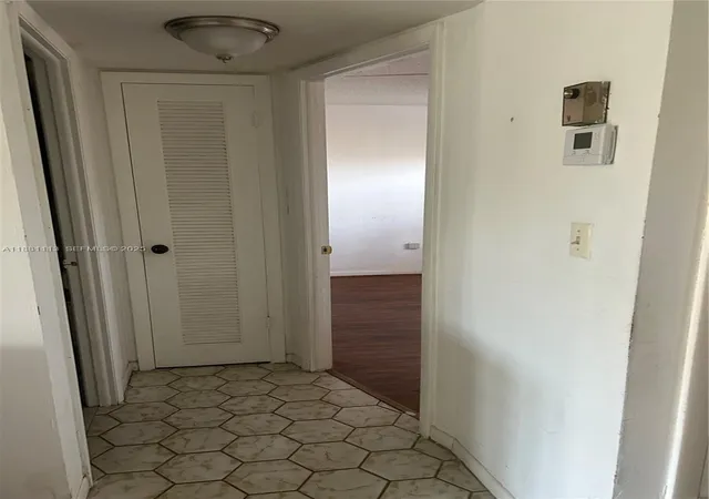 9th image of 8881 Sunrise Lakes Blvd #204, Sunrise, FL 33322 | MLS# A11881113