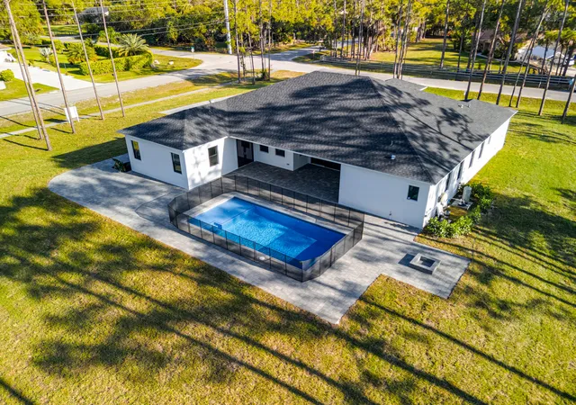 5th image of 12879 Key Lime Blvd, The Acreage, FL 33412 | MLS# R11126269