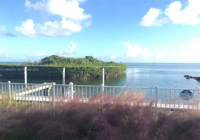 39th image of 111 Anglers Wy, Islamorada, FL 33036 | MLS# A11880379