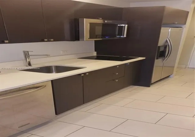 2nd image of 5300 Nw 87th Ave #415, Doral, FL 33178 | MLS# A11883488