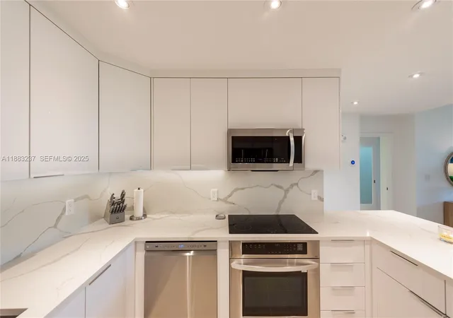 4th image of 251 Crandon Blvd 227, Key Biscayne, FL 33149