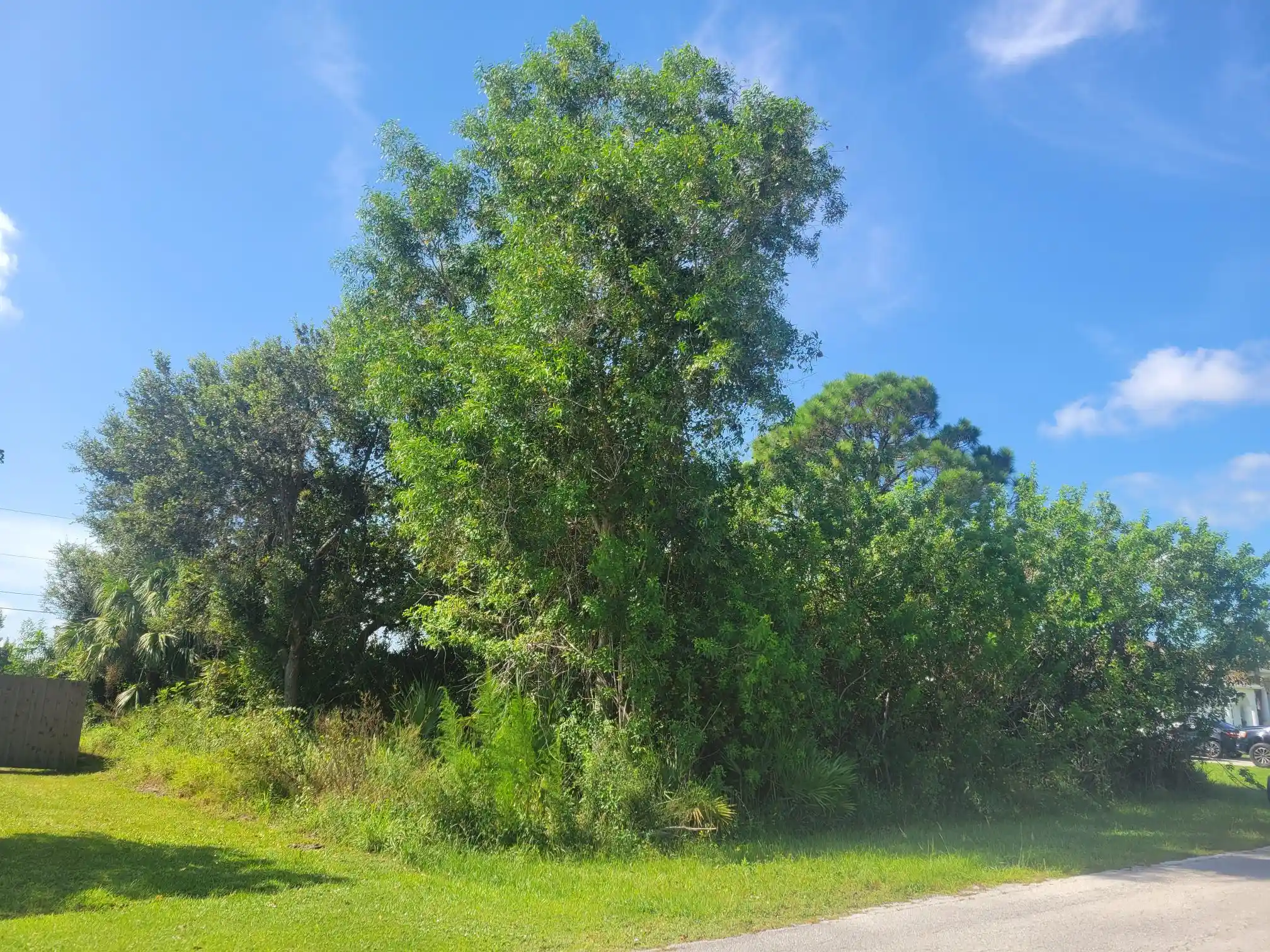 Photo 1 of Land for sale at 474 Sw Kaabe Ave, Port Saint Lucie, FL 34953 | MLS# R11126677 | Listing updated on 2026-09-23