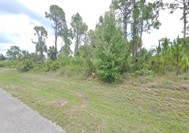 3rd image of 6204 Hob Ct, Labelle, FL 33935 | MLS# R11126764