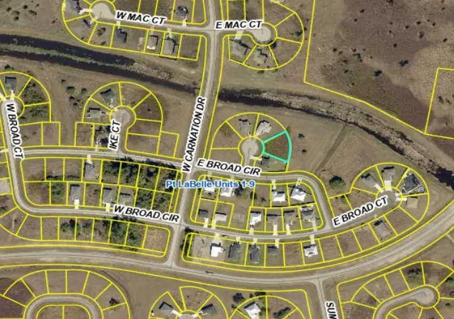 4th image of 9009 Tea Ct, Labelle, FL 33935 | MLS# R11126777