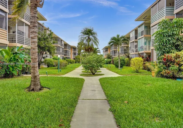 Homes for sale in Miami, FL | 1395 Ne 167Th St #315, Miami, FL 33162 | MLS# A11885239