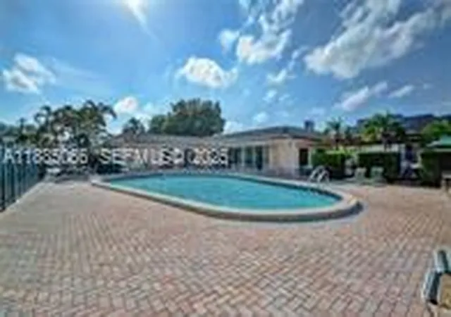 2nd image of 8121 Sw 24Th Ct, Davie, FL 33324