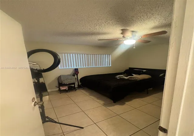 2nd image of 6900 Sw 39th St #106J, Davie, FL 33314 | MLS# A11885462