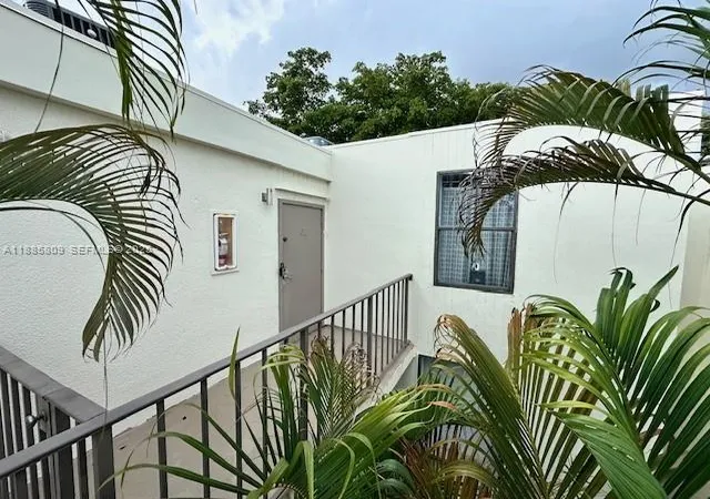 1st image of 20341 Ne 30th Ave #PH2-6, Aventura, FL 33180 | MLS# A11885809