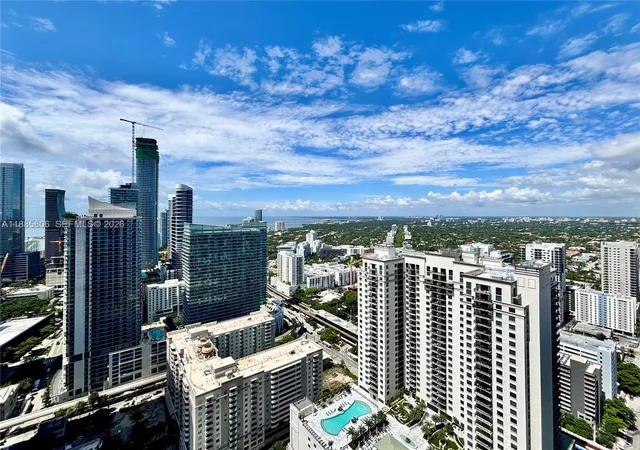4th image of 45 Sw 9Th St #4205, Miami, FL 33130 | MLS# A11885806
