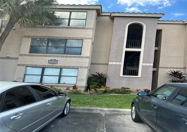 2nd image of 2866 S University Dr #5101, Davie, FL 33328 | MLS# F10528979